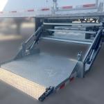 MAXON PLATAFORMA LIFTGATE LATERAL PARA REMOLQUE SERIE SLIDELIFT RA