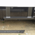 Carrocería con puerta lateral Dutro Pro