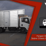 Furgón carga seca con puerta lateral y camarote en NKR III