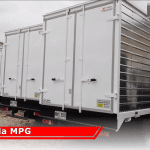 Furgón de camarote con tapa abatible