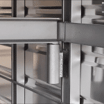 Furgón de camarote con tapa abatible