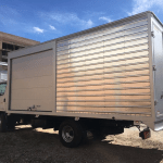 Furgón puertas cortina laterales y vano total Sobre HD 78