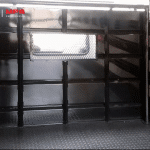 Carrocería de estacas con banda en material ecológico