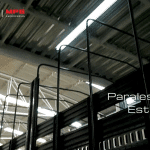 Estacas con Banda Plástica