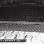 Estacas modular desarmable con plataforma hidraulica sobre FRR