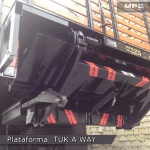 Estacas modular desarmable con plataforma hidraulica sobre FRR